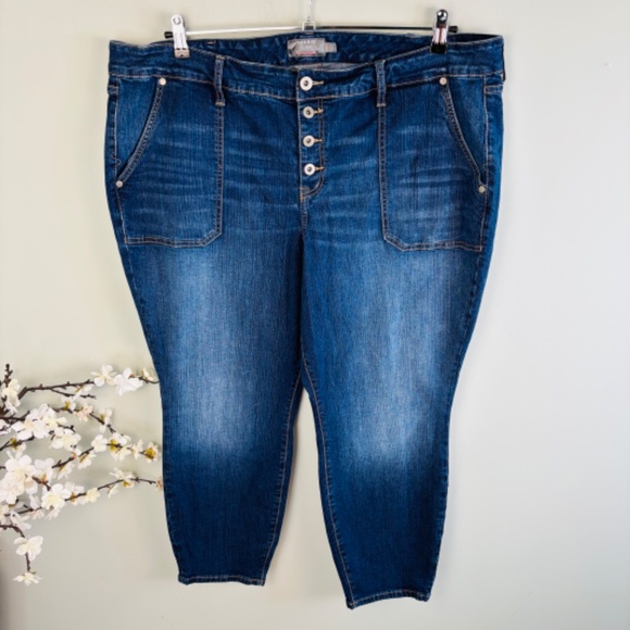 Torrid Button Fly Mid Rise Skinny Jean Size 24S - Picture 4 of 6